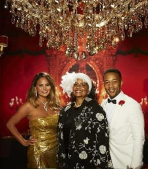 Ronald Stephens II brother John Legend with mother and wife in his birthday event.